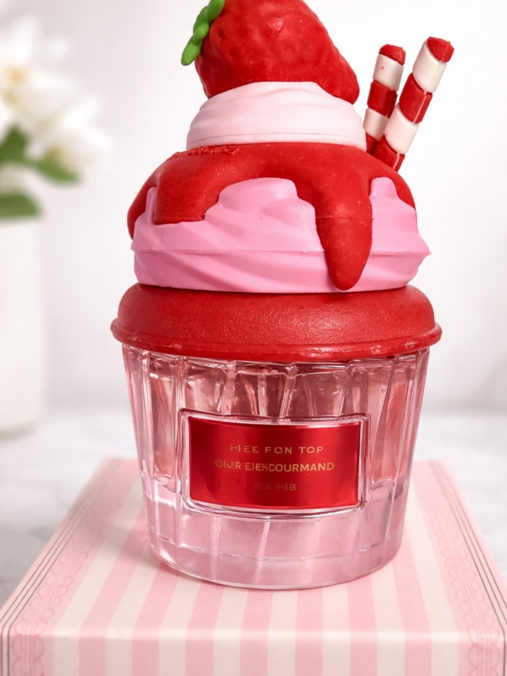 Strawberry Cupcake Perfume 🍓 Sweet Gourmand Vanilla Scent 🍓